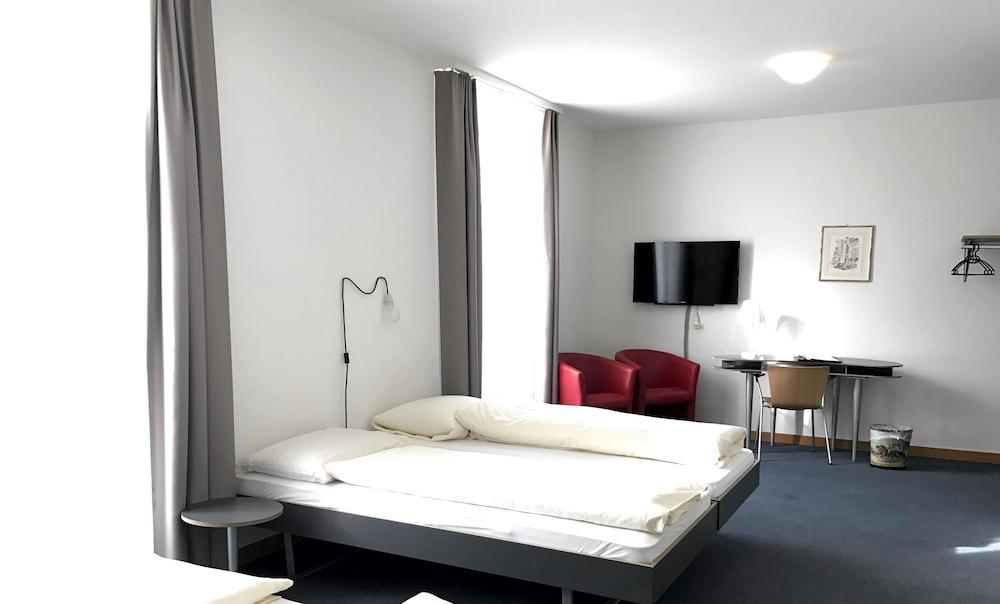 Kooook - Online Check In Hotel Berna