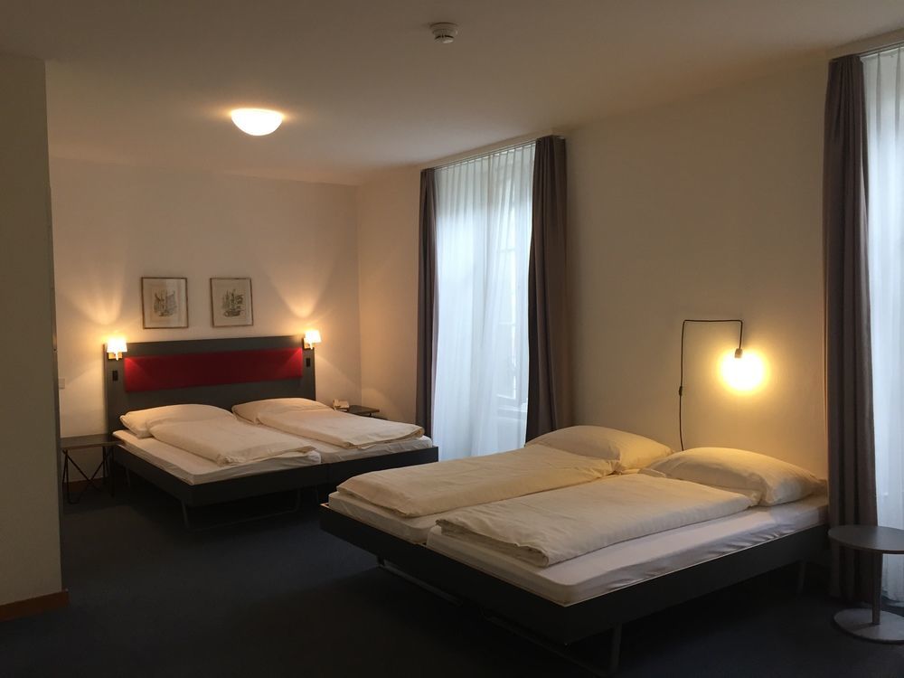 Kooook - Online Check In Hotel